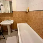 Et Confortable Апартаменты *
